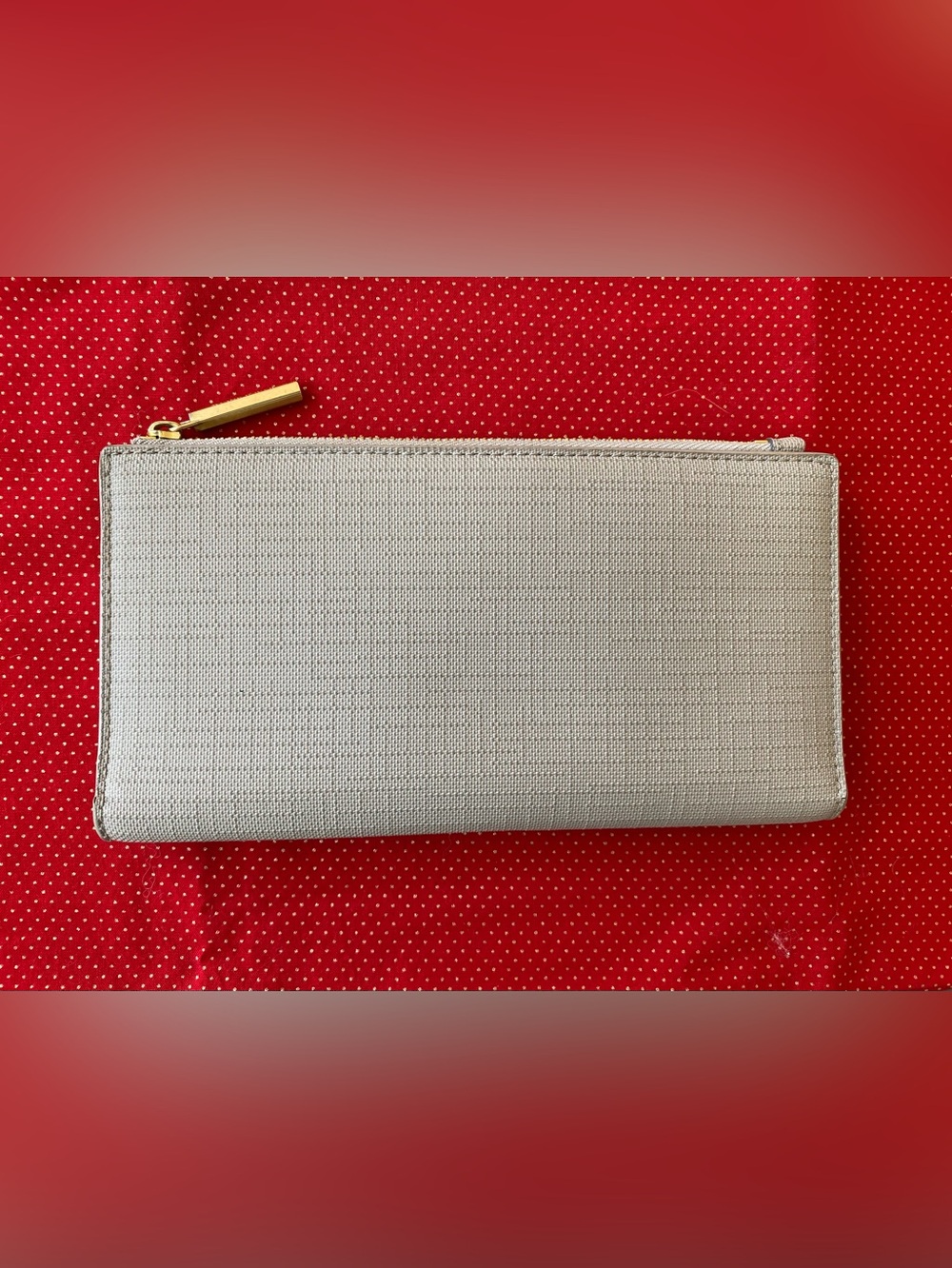 NWOT DAGNE DOVER- Sleek WALLET with Snap Closure and Zipper Coin Pouch